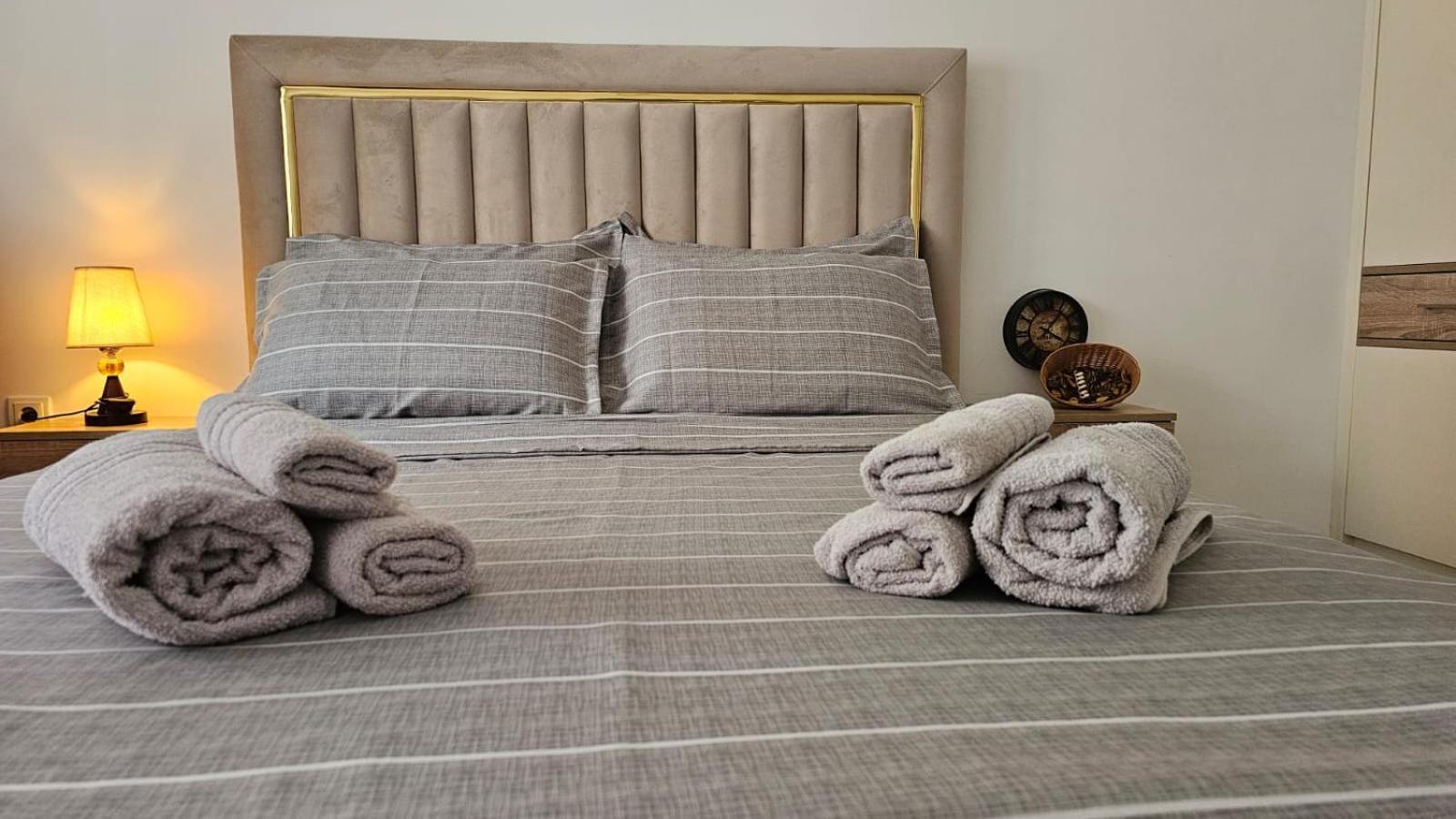 Value Living Apartment Ferizaj Ngoại thất bức ảnh
