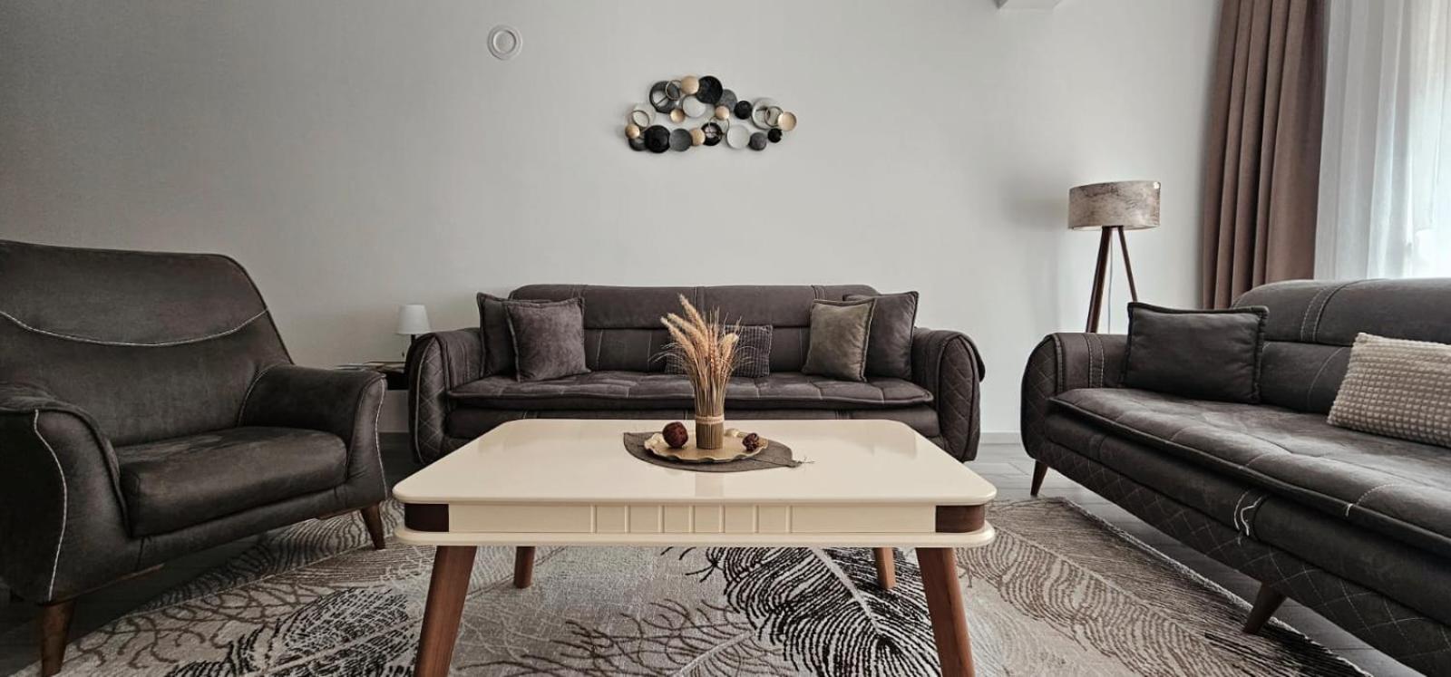 Value Living Apartment Ferizaj Ngoại thất bức ảnh